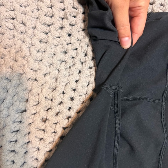 Lululemon cropped leggings - Picture 7 of 15